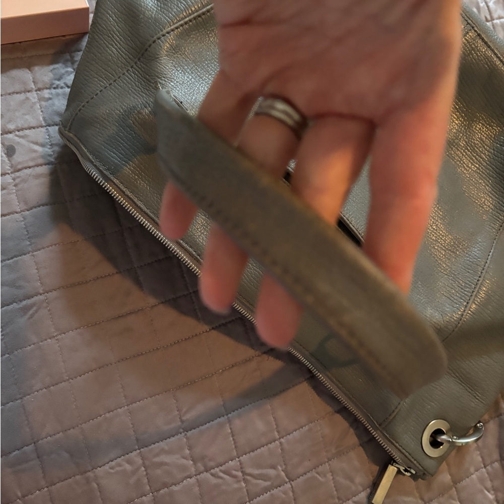 Hammitt Elegant Gray Leather classic Bag - Picture 9 of 16